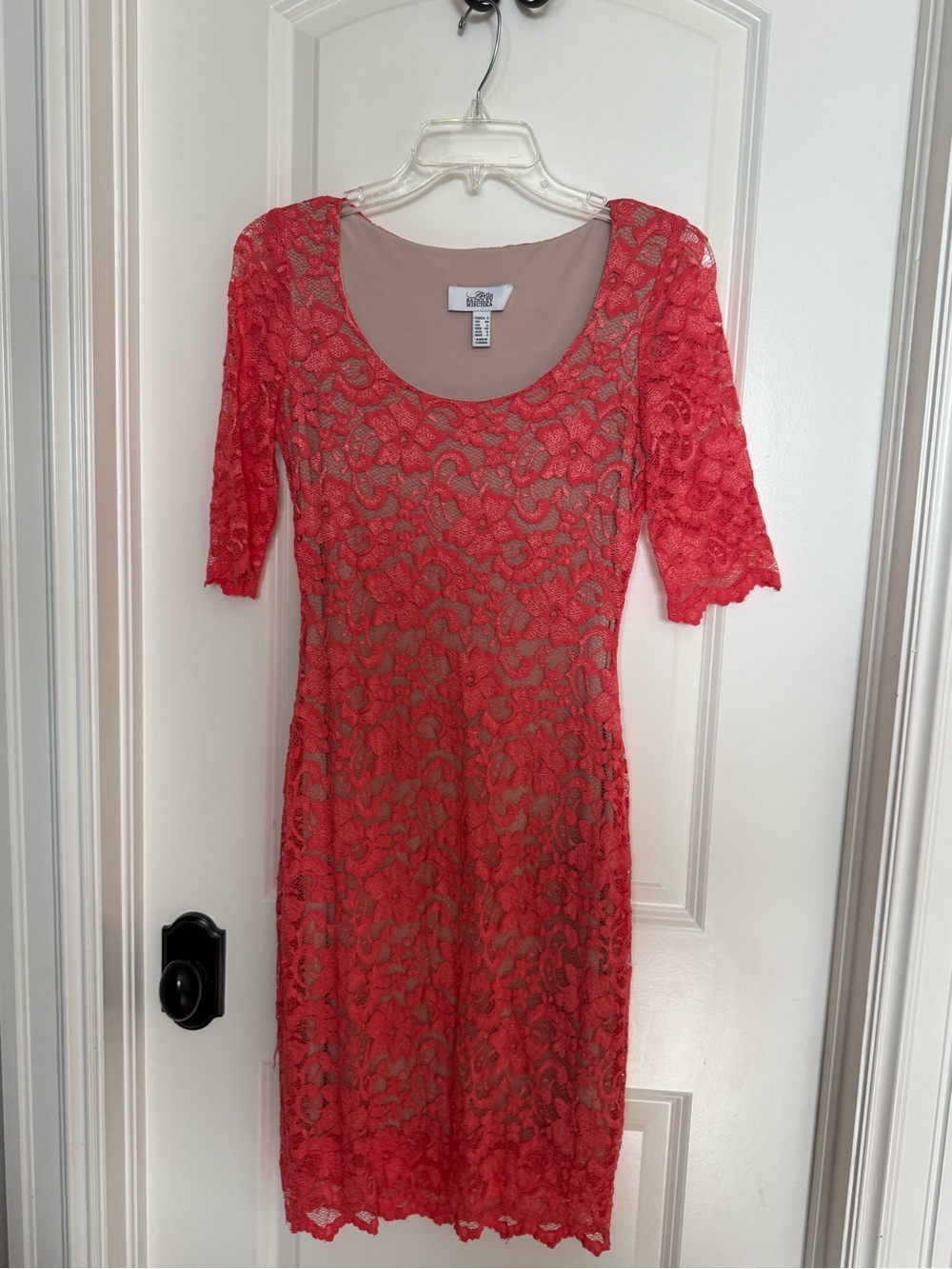 Badgley Mischka Coral Lace Midi Dress